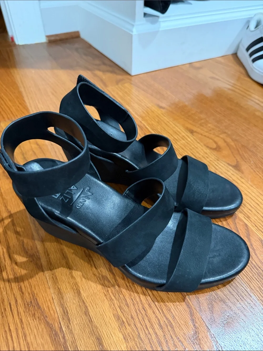 Naturalizer Black Suede Strappy Ankle-Wrap Wedge Sandals